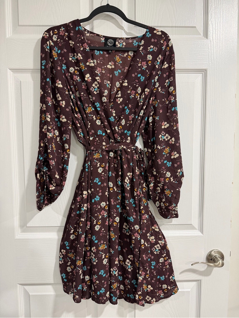 Bobeau Floral Wrap Dress in Deep Plum - Picture 2 of 7